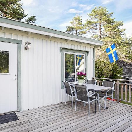 Cozy Home In Strmstad With Wifi Strömstad Exterior foto