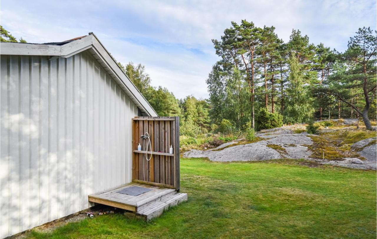 Cozy Home In Strmstad With Wifi Strömstad Exterior foto